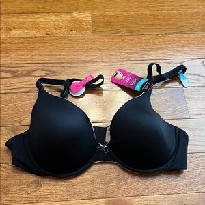 Maidenform T-Shirt Lightly Lined Bra - Size 40C - Black
Brand New